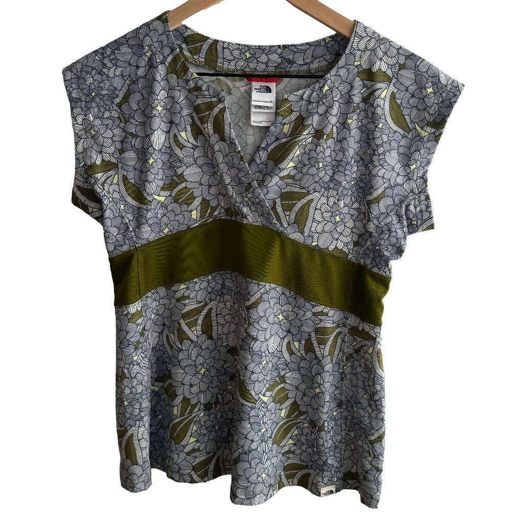 The North Face Cap Sleeve Graphic Womens top Size Medium